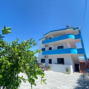 Apartmán White & Blue Apartment's